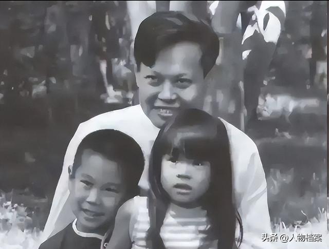 杨振宁家庭情况曝光：三个儿女拒学物理，都定居美国，很体谅翁帆