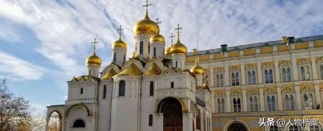 惹怒中国后，高市早苗又放话：要收回韩国领土，韩民称中国骂轻了