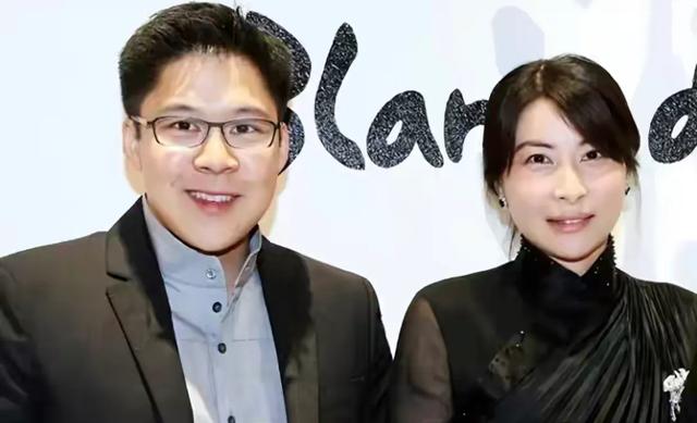 霍震霆又添冠军儿媳! 40岁霍启山宣布结婚!郭晶晶已证实!