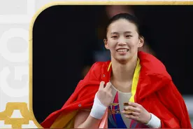 傍晚6点，世界泳联官宣！陈芋汐三连冠，热搜第一，全红婵格局大图片