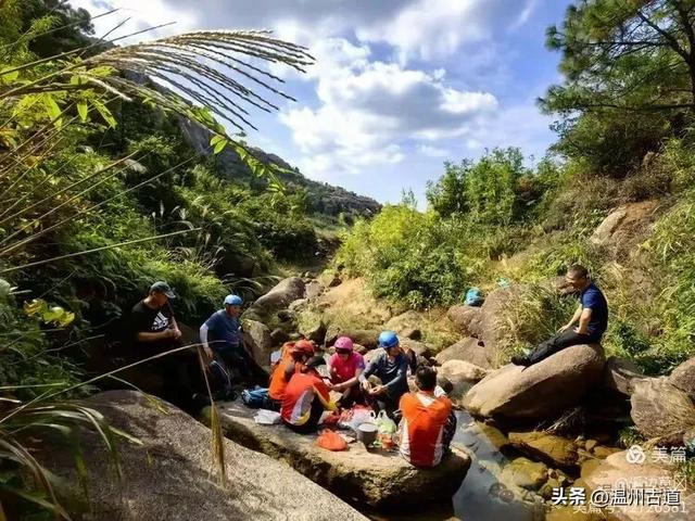 深秋的大罗山这么美,不管是徒步还是攀爬,总有美景等着你!
