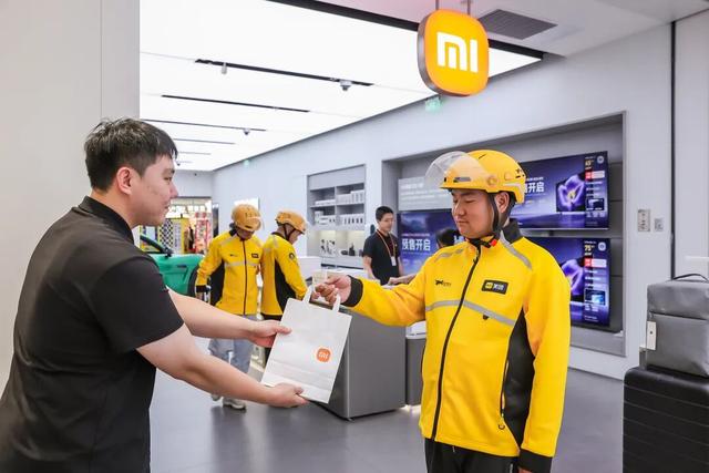 闪购成新品首发战场，3C消费变了