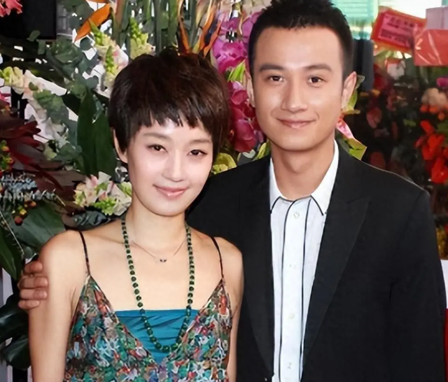 官媒发文，高调官宣49岁马伊琍喜讯，全网恭喜，终于等到这一天