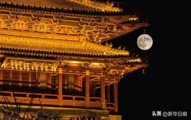 读诗词游水韵江苏丨与郑板桥重回故里，寻一幅水墨江南