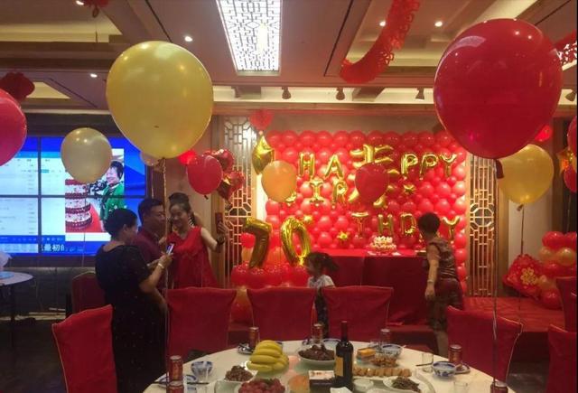 还有2天就到国庆节，却出现5个“反常”现象！个个跟往年大不相同