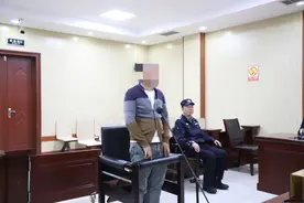 龙里一男子网络赌博输“心慌”，盗用他人“余额”截图搞诈骗图片