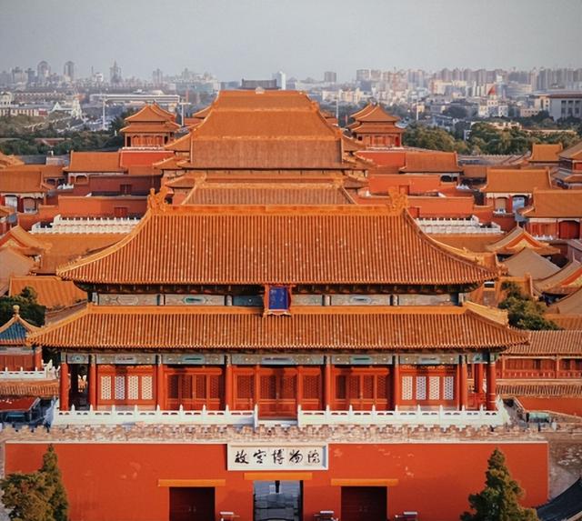 台湾姑娘来大陆旅游，游玩五天后直呼:这和电视上说的天差地别啊