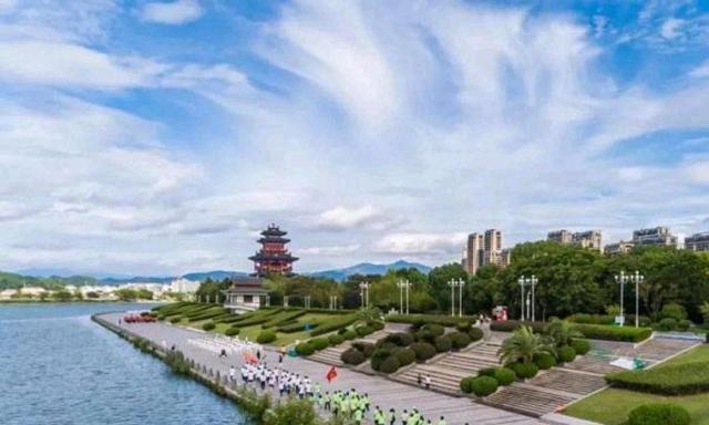 浙江“巨无霸”地级市，土地面积全省第一，温州、绍兴都望尘莫及