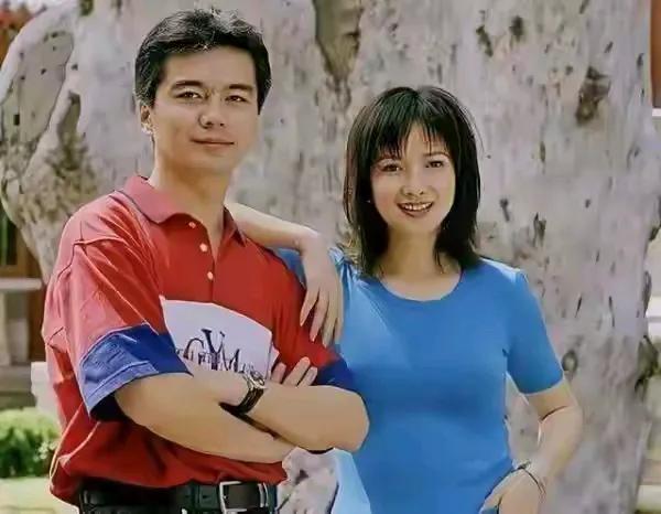 何晴去世,年仅61岁,患脑瘤多年,前夫许亚军评论区泪目了