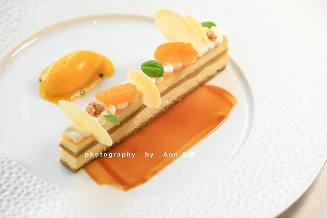 在这个欧洲炼金师都梦想发财的“黄金之城”，能否发现翻身指南？