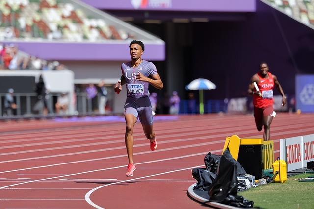 美国队进世锦赛男子4x400接力决赛