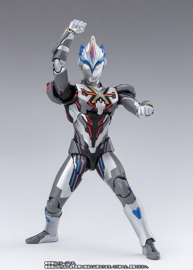 S.H.Figuarts 艾克斯奥特曼 超越型