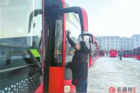 乌鲁木齐新能源公交“上新”，都有哪些新功能？图片