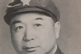 许风梧：原武汉军区空军后勤部副部长图片