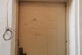 独居男子家中死亡至少半年被发现，开锁师傅称已成骨头图片