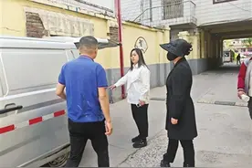 细心格格蹲守 查获套牌车辆图片