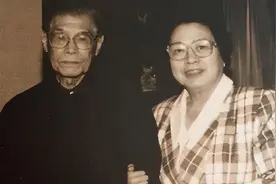 女叛徒随蒋叛逃台湾，1981年高调回国，故友一句话让她无地自容图片