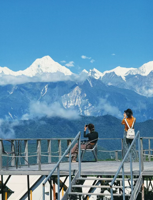 速来打卡！邀你“云端告白”！星空、雪山、森林秘境…浪漫超标！