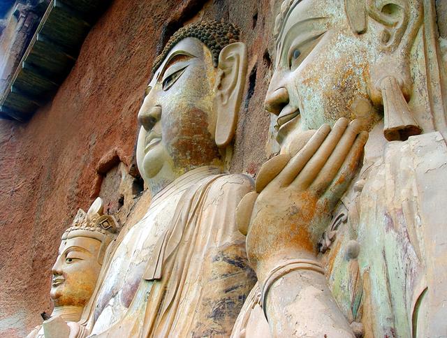 甘肃旅游：两访四大石窟之一的麦积山（图）