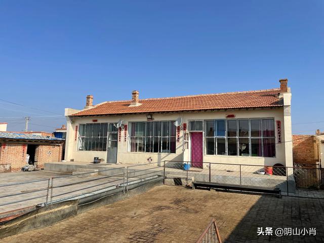 走访合教黑教堂抗日兵变旧址
