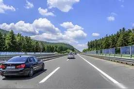 车速120km/h时，发动机转速多少才算是合格？内行人告诉你答案图片