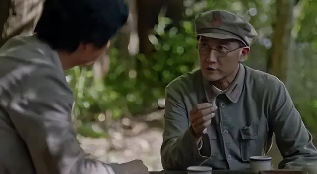 古人指出北平建都有巨大弊端，毛主席也犹豫，一高人帮他下定决心