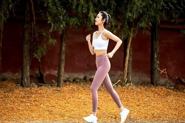 坚持 6 周，代谢上来了，旺盛代谢一整天，人也就瘦了！