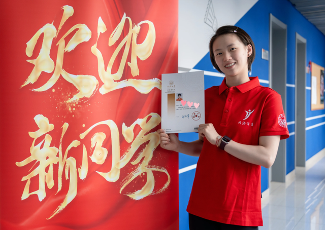 央视专访这次，陈芋汐毫不掩饰野心，一句话公开给全红婵提了个醒