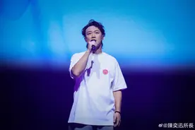 陈奕迅染上新冠紧急叫停演唱会，本人最新回应图片