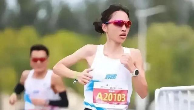 张水华重马2小时30分51秒，再超国际健将标准，前三名才需要药检