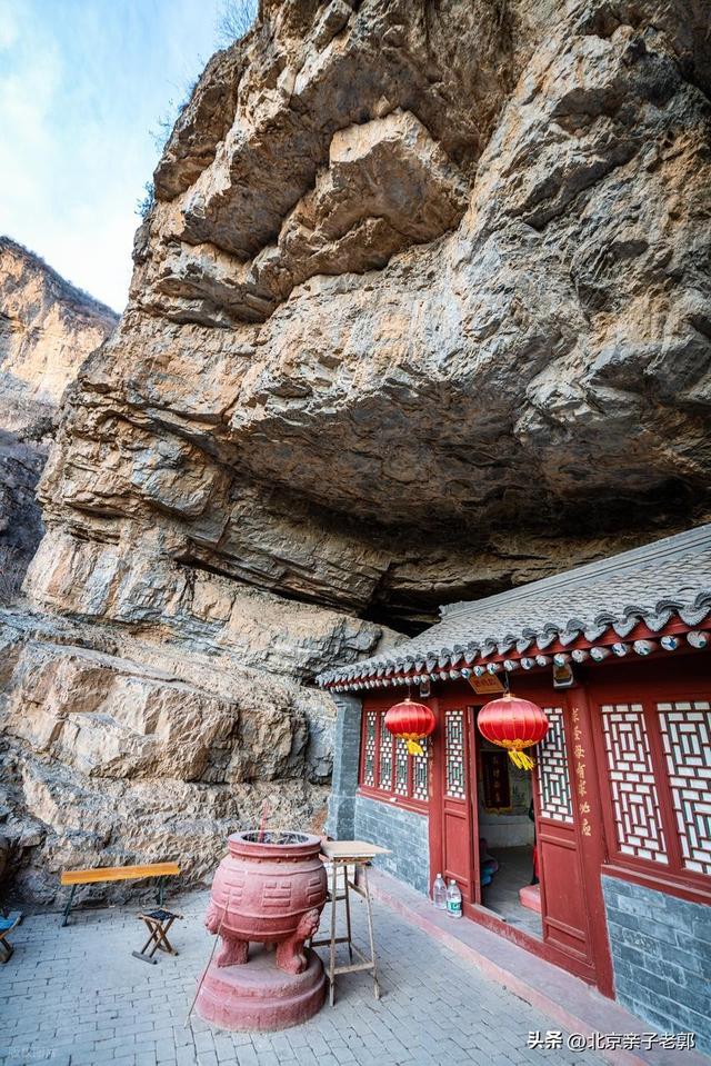 北京深山藏奇观 门头沟悬空寺秘境探幽