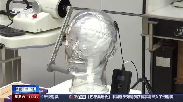 脑机接口新希望！“神经蠕虫”登Nature，瞄准假肢、癫痫