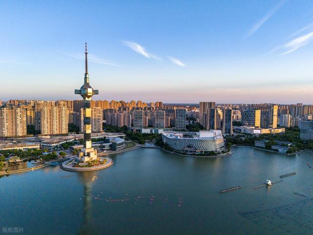 江苏第一大城市，相当于3个南京2个苏州，如今却沦为三线城市！