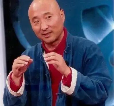 71岁"过气"陈佩斯遭嘲讽！《戏台》8000万票房狠狠打脸质疑声