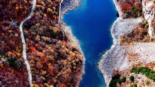 四川这个地方的初冬，是彩色的！