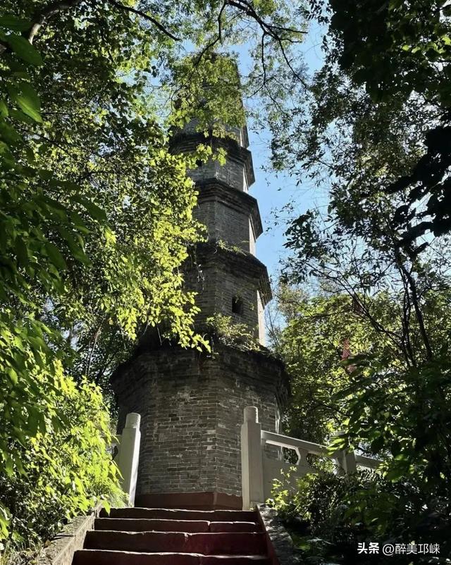 聆听邛崃丨徒步白鹤山