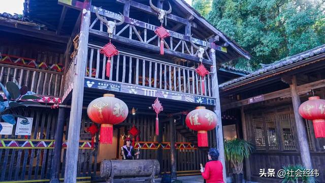 【每日一景】走进原始的司莫拉佤族山寨