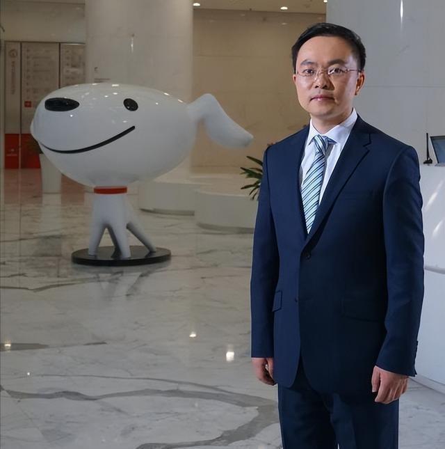 十亿能换来一命？47岁蔡磊与渐冻症抗争6年后，近况大不一样！