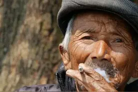 俗语“盖房莫要房加房，活人不睡死人床”，啥意思？有啥说法图片