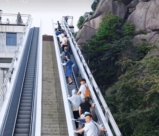 景区都给大山都装上了电梯，登顶还有意义吗？