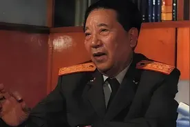 开国中将秦基伟的两个儿子，长子扫黑除恶，次子打得越军闻风丧胆图片