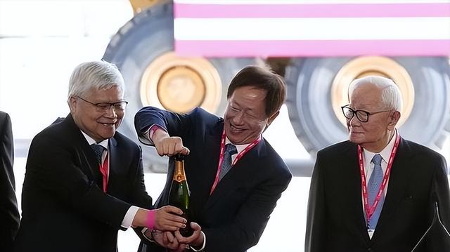 战争正式打响！大陆终于对台“下狠手”了！外媒：台积电插翅难逃