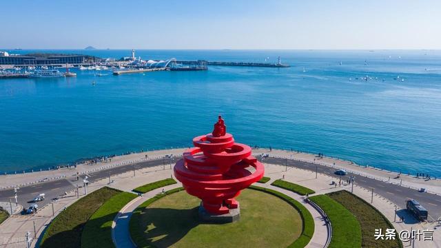 话青岛：海滨城市的美，不需刻意邂逅，面朝大海，转角皆是风景