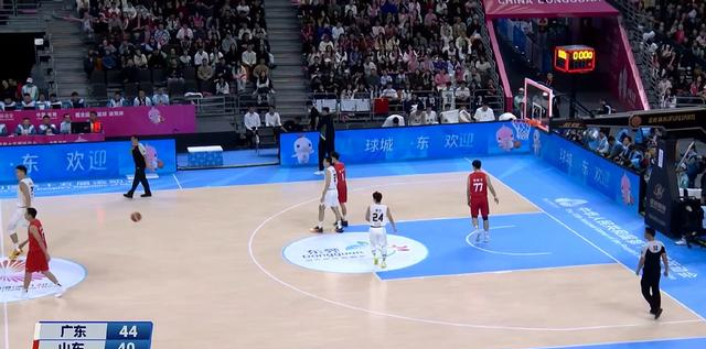 广东87-71山东，赛后评分：不是徐杰，广东8号排名第一