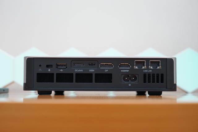 1.8升的性能怪兽：铭凡X1 Pro-365，锐龙AI9+原生OCuLink外接显卡