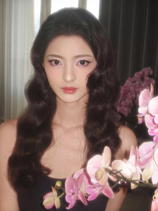中戏艺考女生第一！郑佳慧！05年，身高170cm，长得高级气质出众