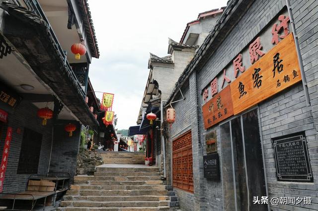 逛老街游后柳水乡、鬼谷岭，在石泉休闲度假好安逸