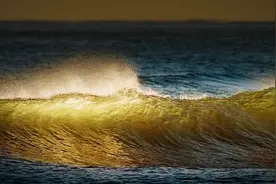 万里昆仑谁凿破，无边波浪拍天来（“浪”字飞花令100句）图片