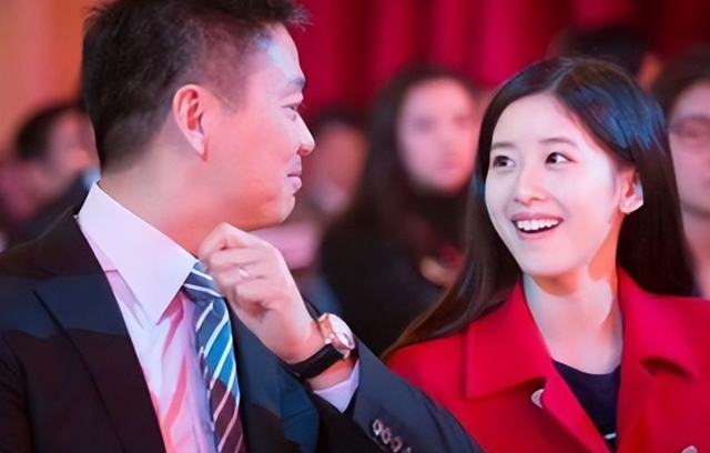 婚变风波48小时后，刘强东不再沉默，坦言“在老婆面前没了自信”