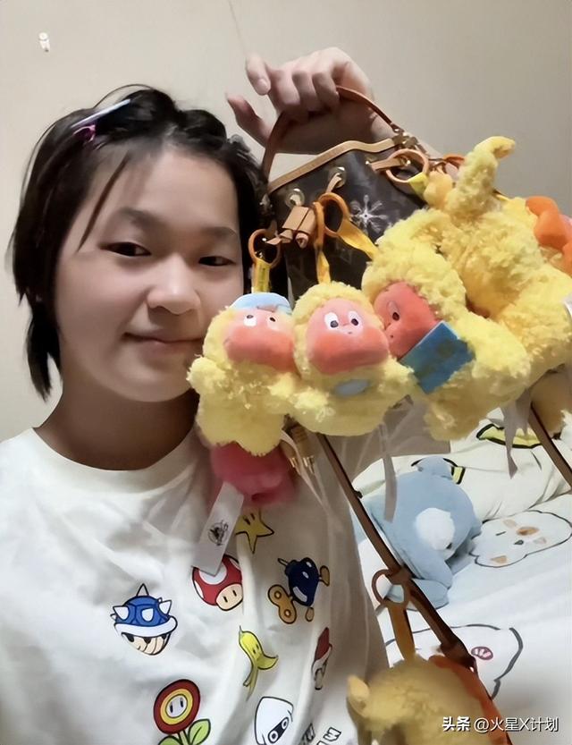 人心不足蛇吞象！人民日报点名，揭开全红婵真实处境，误会太深